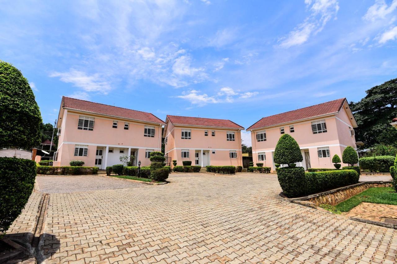 Corinya Serviced Apartments Entebbe Exteriér fotografie