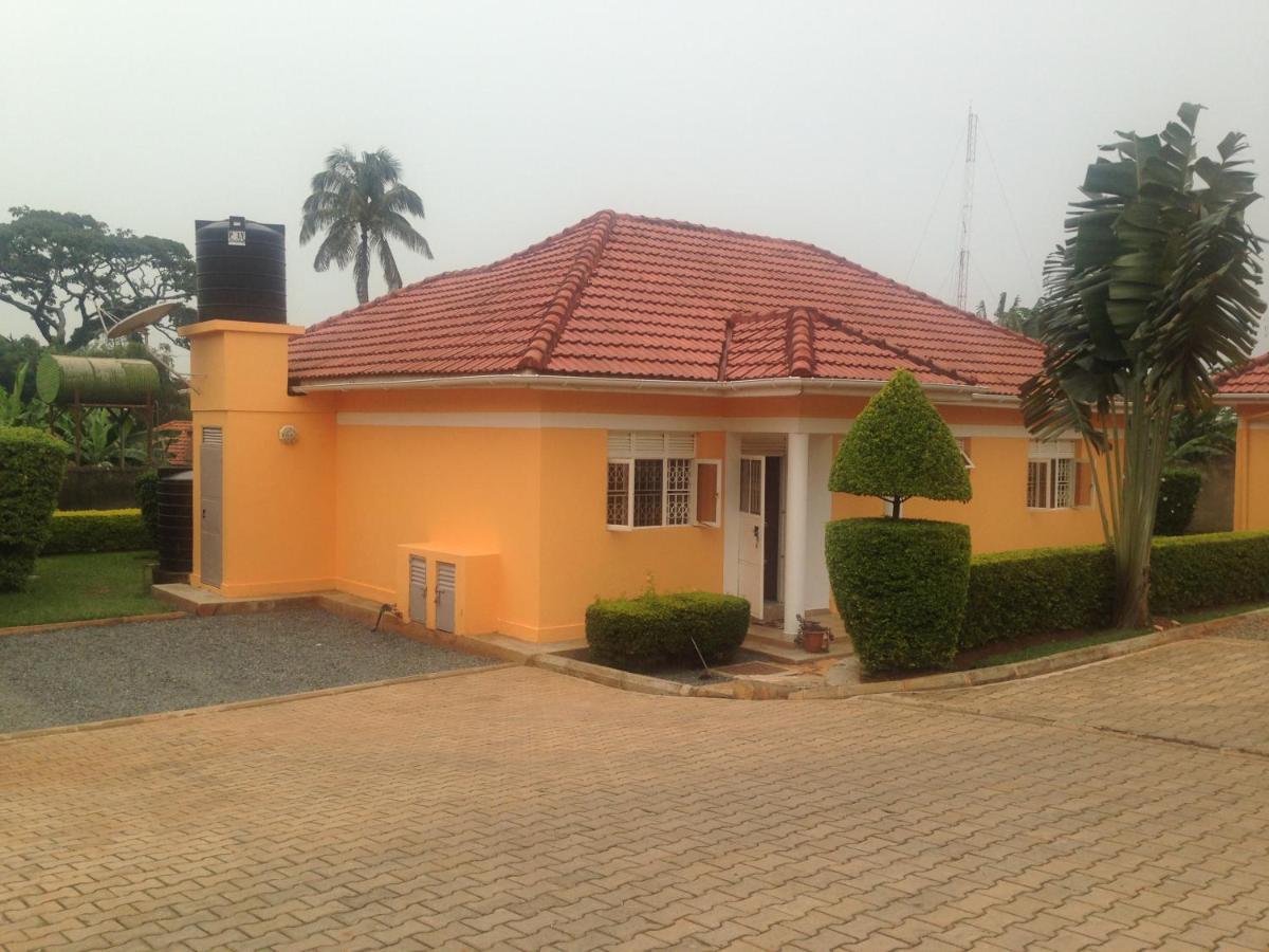 Corinya Serviced Apartments Entebbe Exteriér fotografie