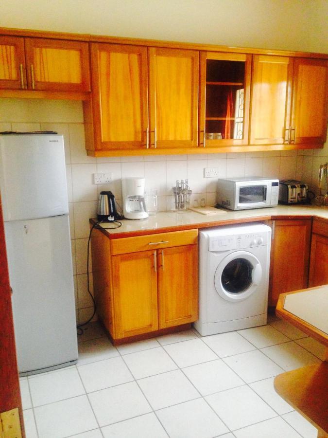 Corinya Serviced Apartments Entebbe Exteriér fotografie