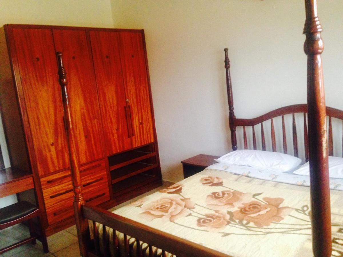 Corinya Serviced Apartments Entebbe Exteriér fotografie