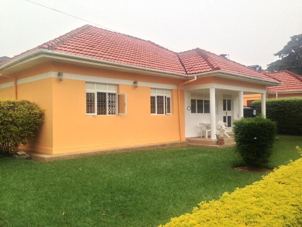 Corinya Serviced Apartments Entebbe Exteriér fotografie