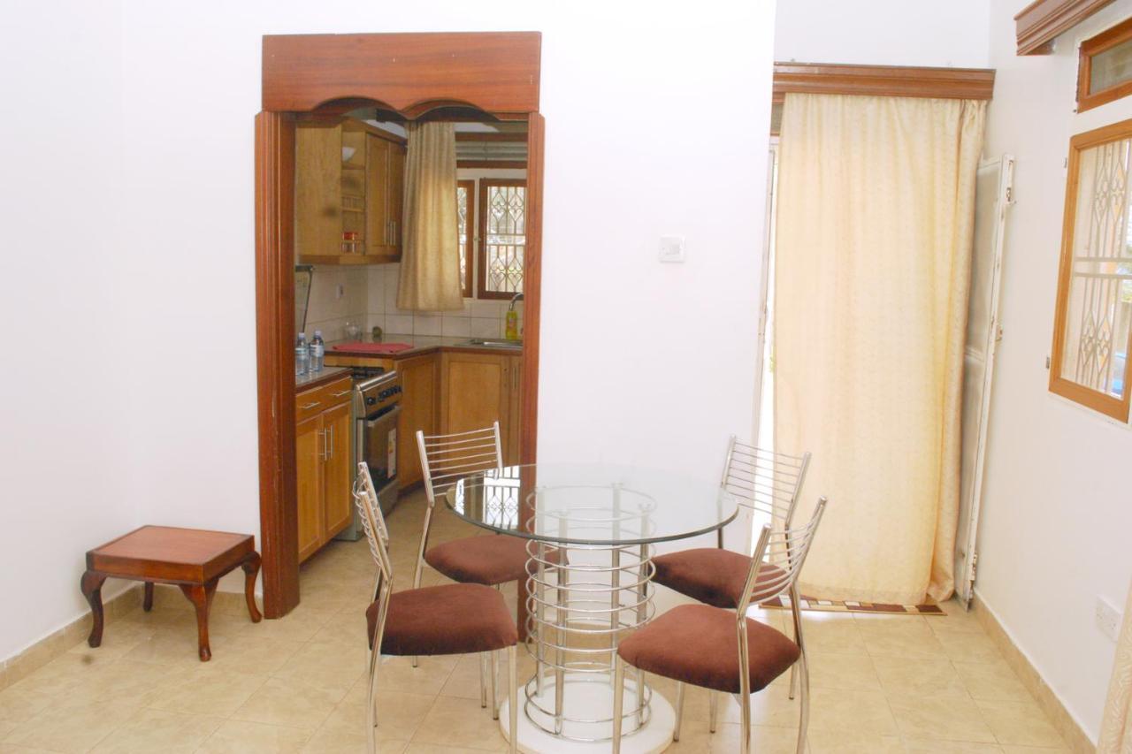 Corinya Serviced Apartments Entebbe Exteriér fotografie
