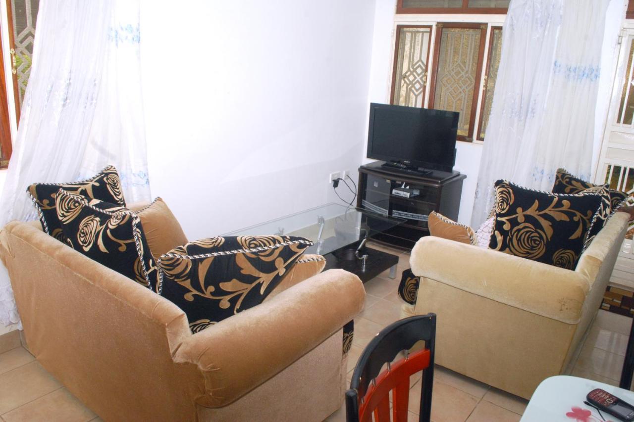 Corinya Serviced Apartments Entebbe Exteriér fotografie