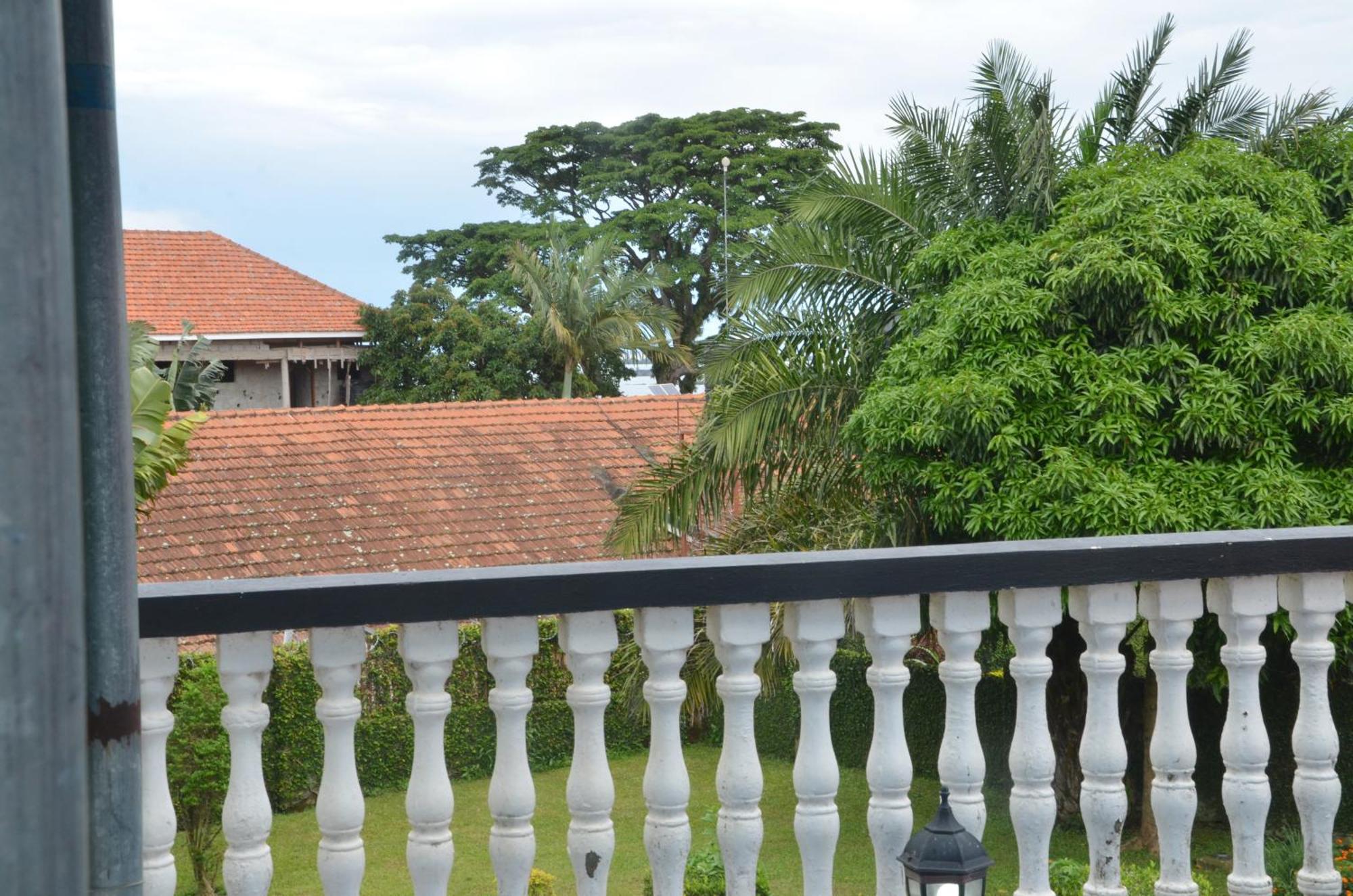Corinya Serviced Apartments Entebbe Pokoj fotografie